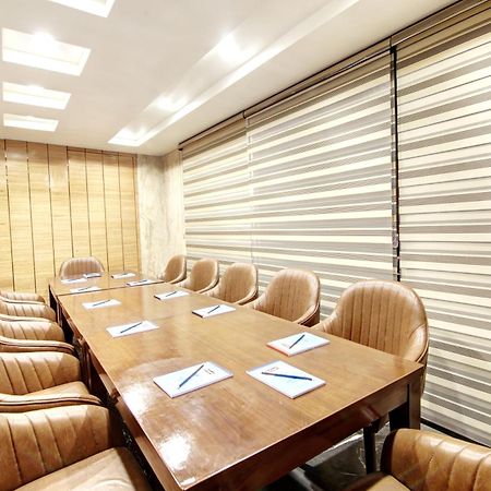 Hotel Krishna Plaza 'New Delhi' - By M S Hospitality Exteriér fotografie