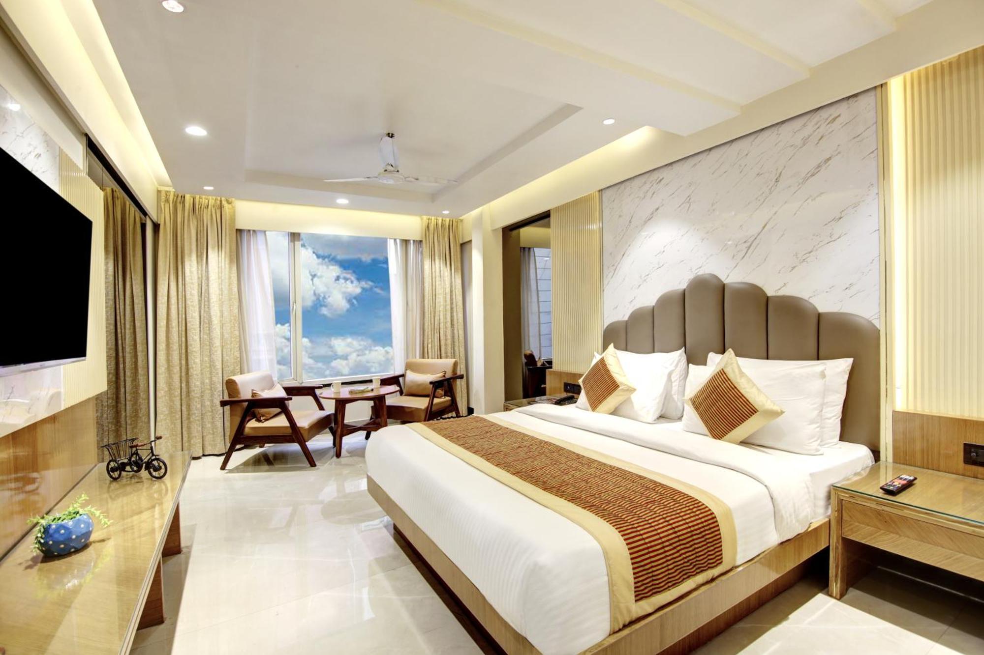Hotel Krishna Plaza 'New Delhi' - By M S Hospitality Exteriér fotografie