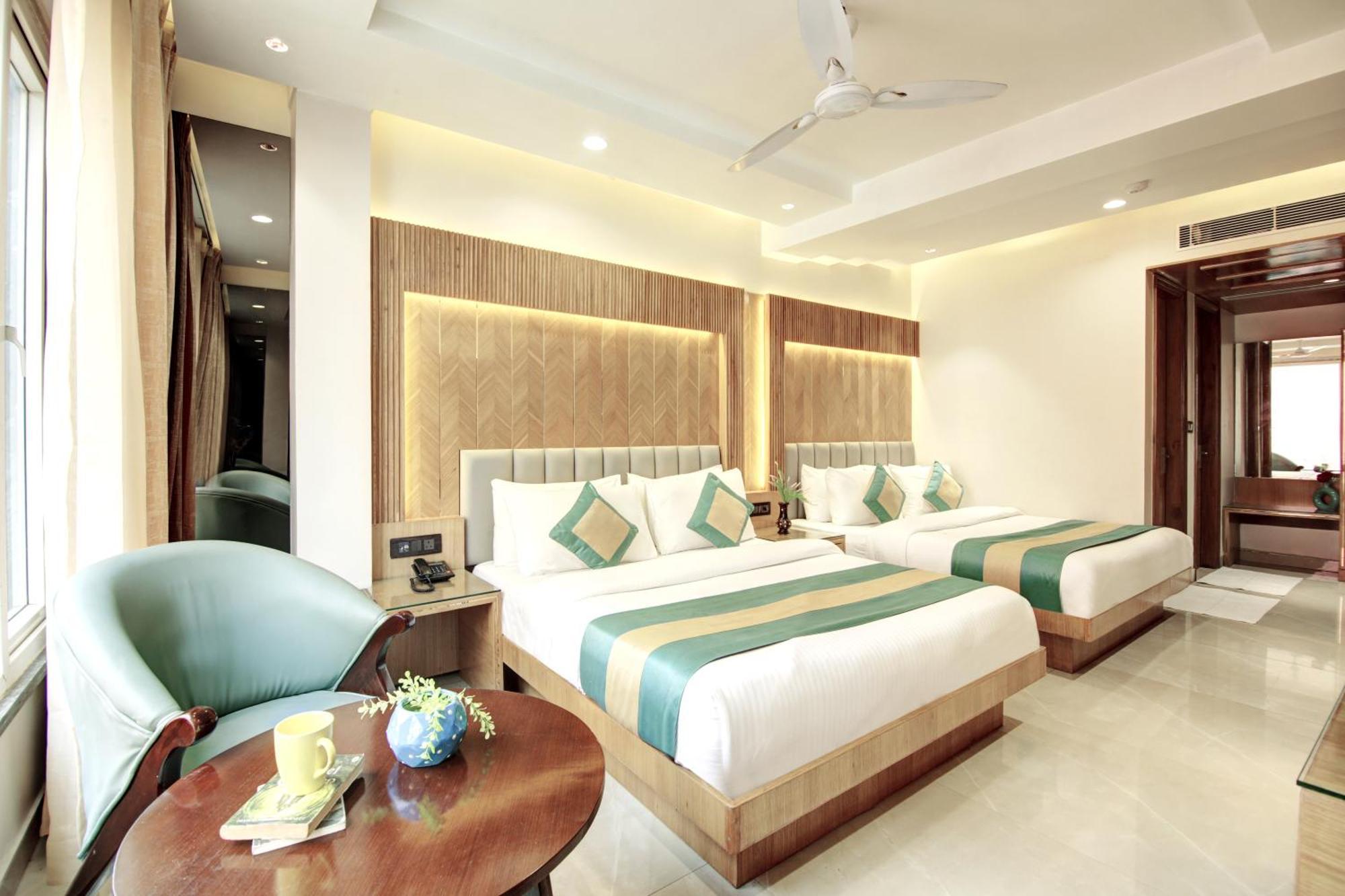 Hotel Krishna Plaza 'New Delhi' - By M S Hospitality Exteriér fotografie