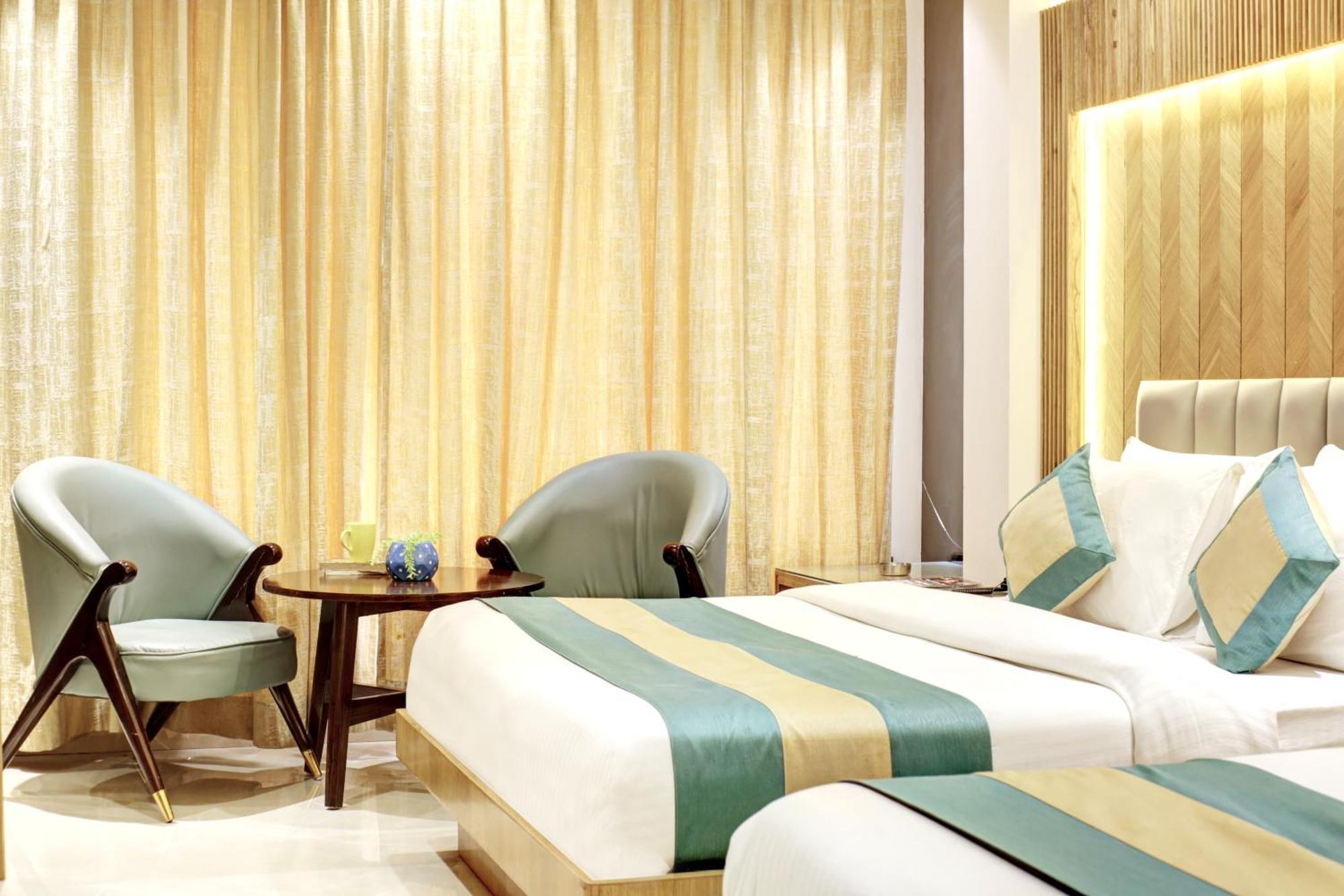 Hotel Krishna Plaza 'New Delhi' - By M S Hospitality Exteriér fotografie